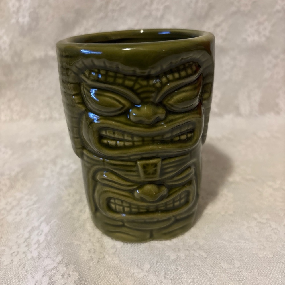 Green Tiki Mug